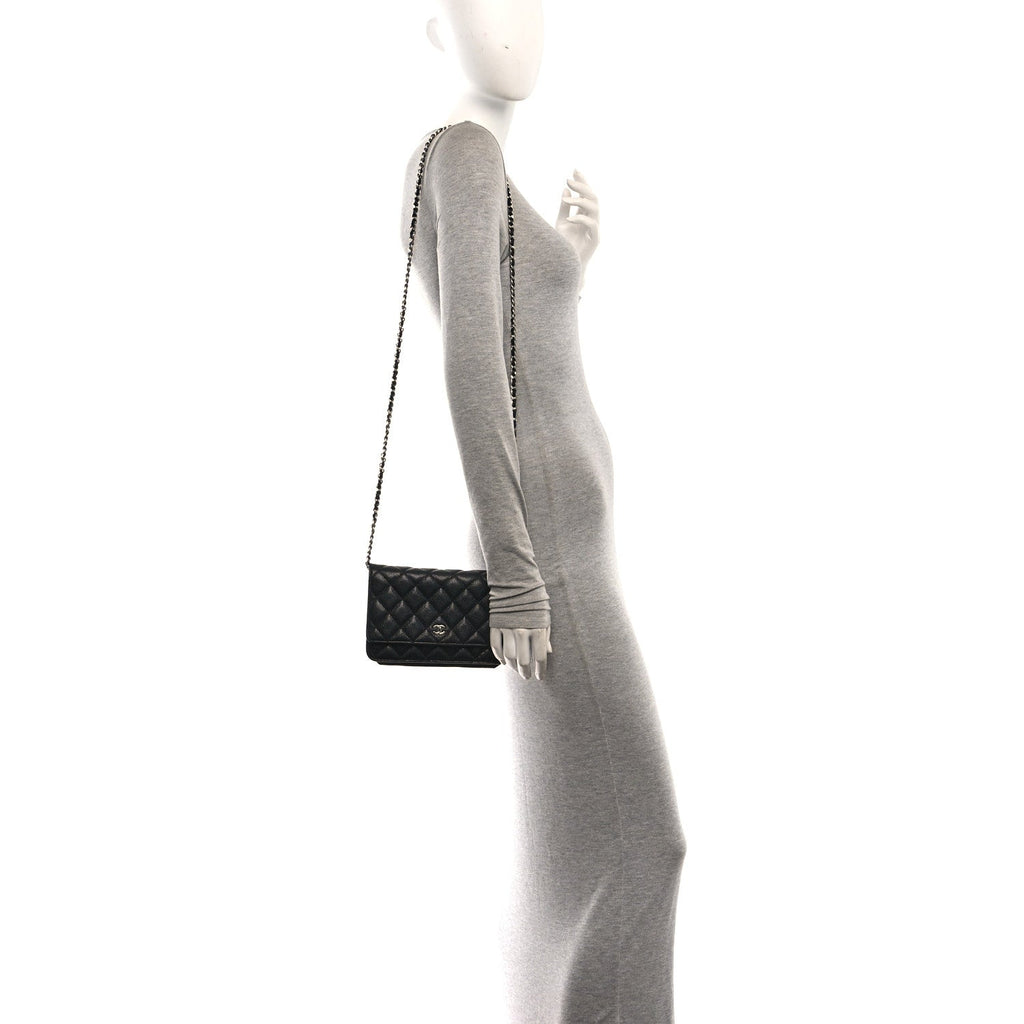 Caviar Quilted Wallet on Chain WOC Black