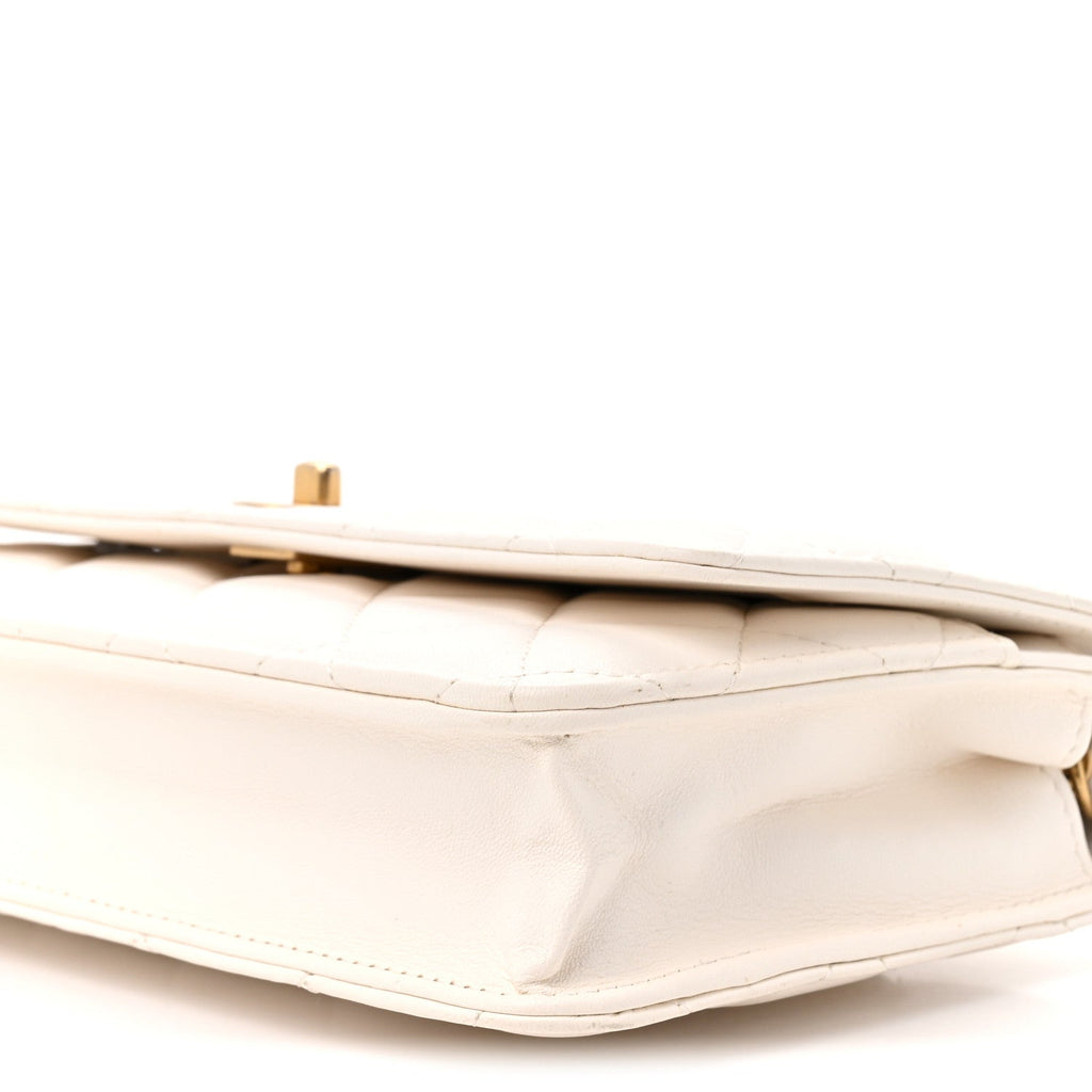 Lambskin Quilted CC Pearl Crush Wallet on Chain WOC White