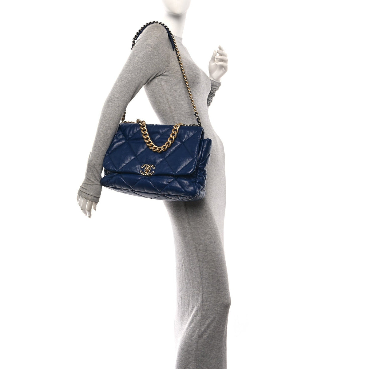 Goatskin Quilted Maxi Chanel 19 Flap Navy Blue