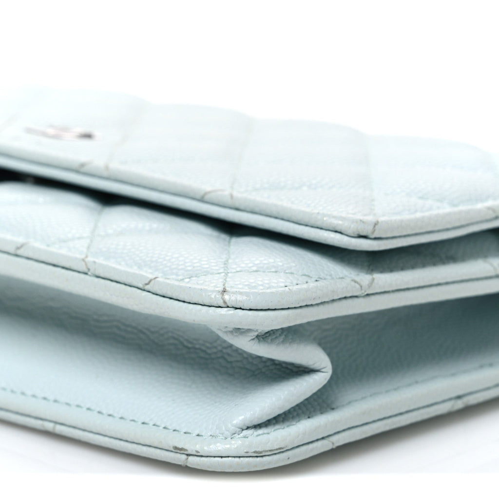 Caviar Quilted Wallet on Chain WOC Light Blue