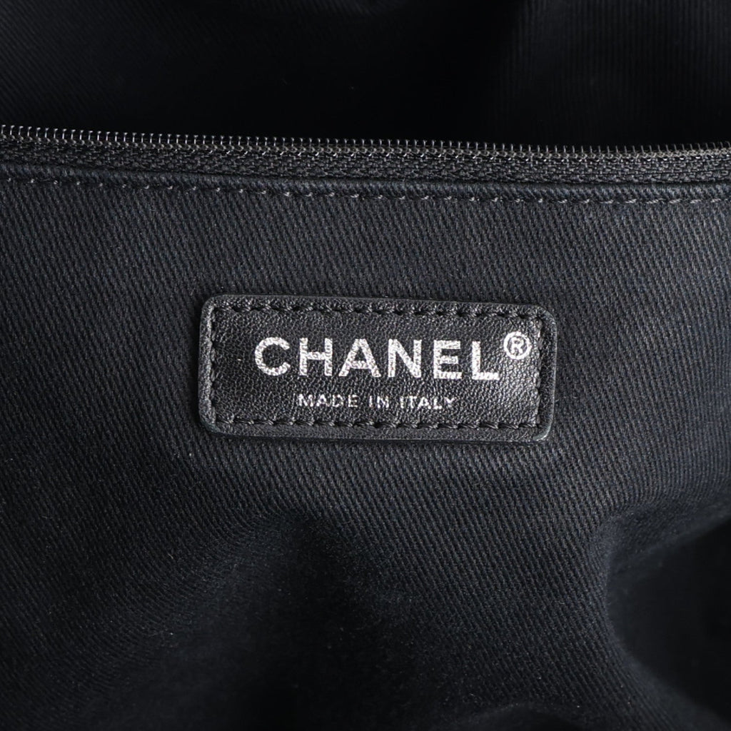 Canvas Pearl Medium Deauville Tote Black