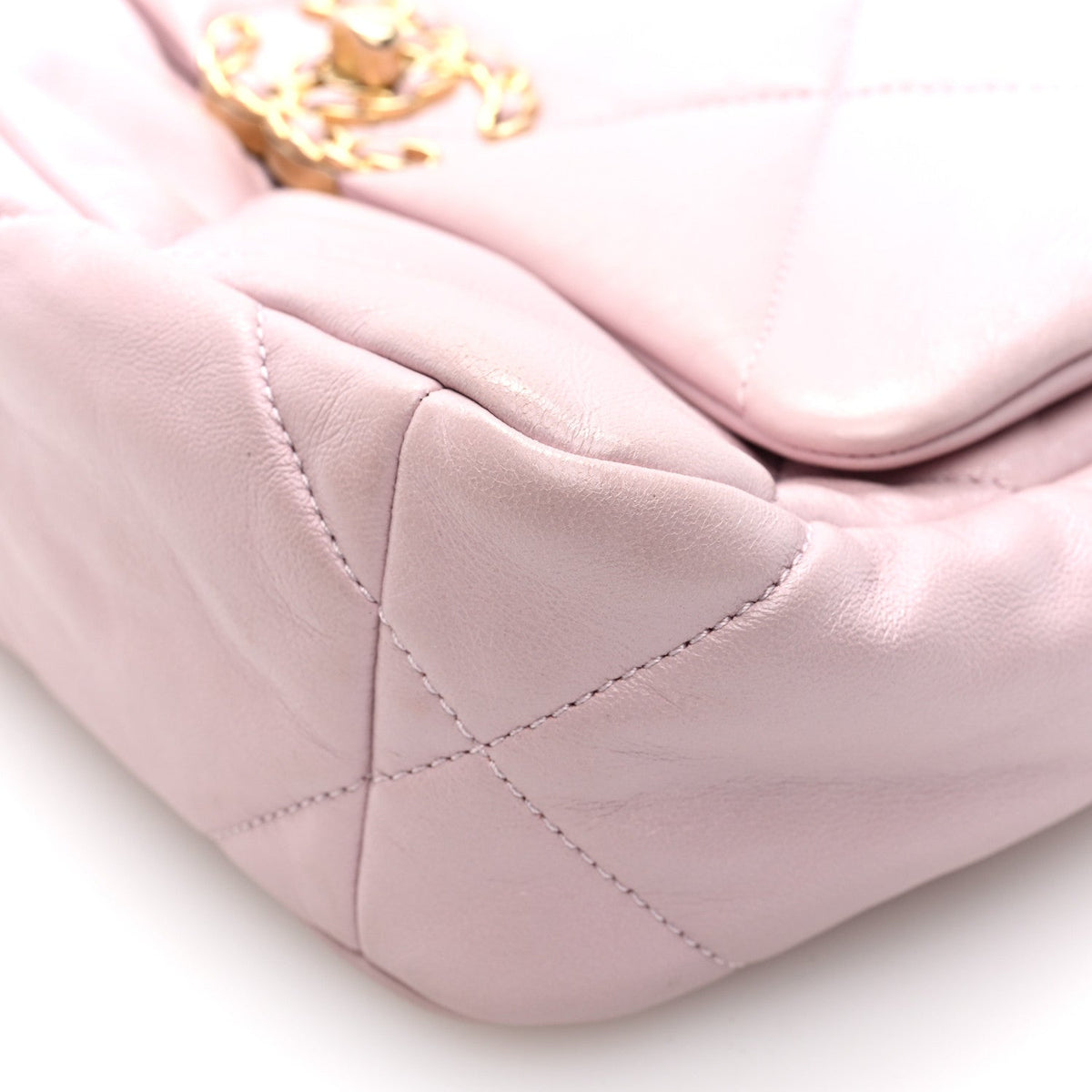 Lambskin Quilted Medium Chanel 19 Flap Light Pink