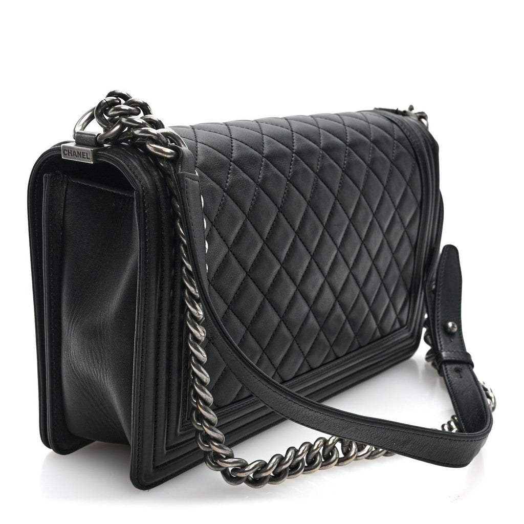 Lambskin Quilted New Medium Boy Flap Black