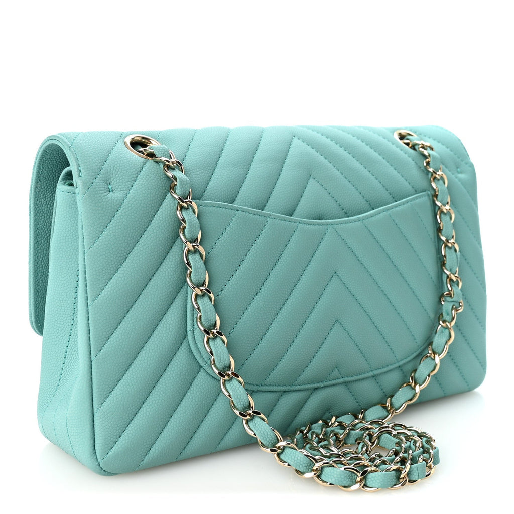 Caviar Flat Chevron Quilted Medium Double Flap Green