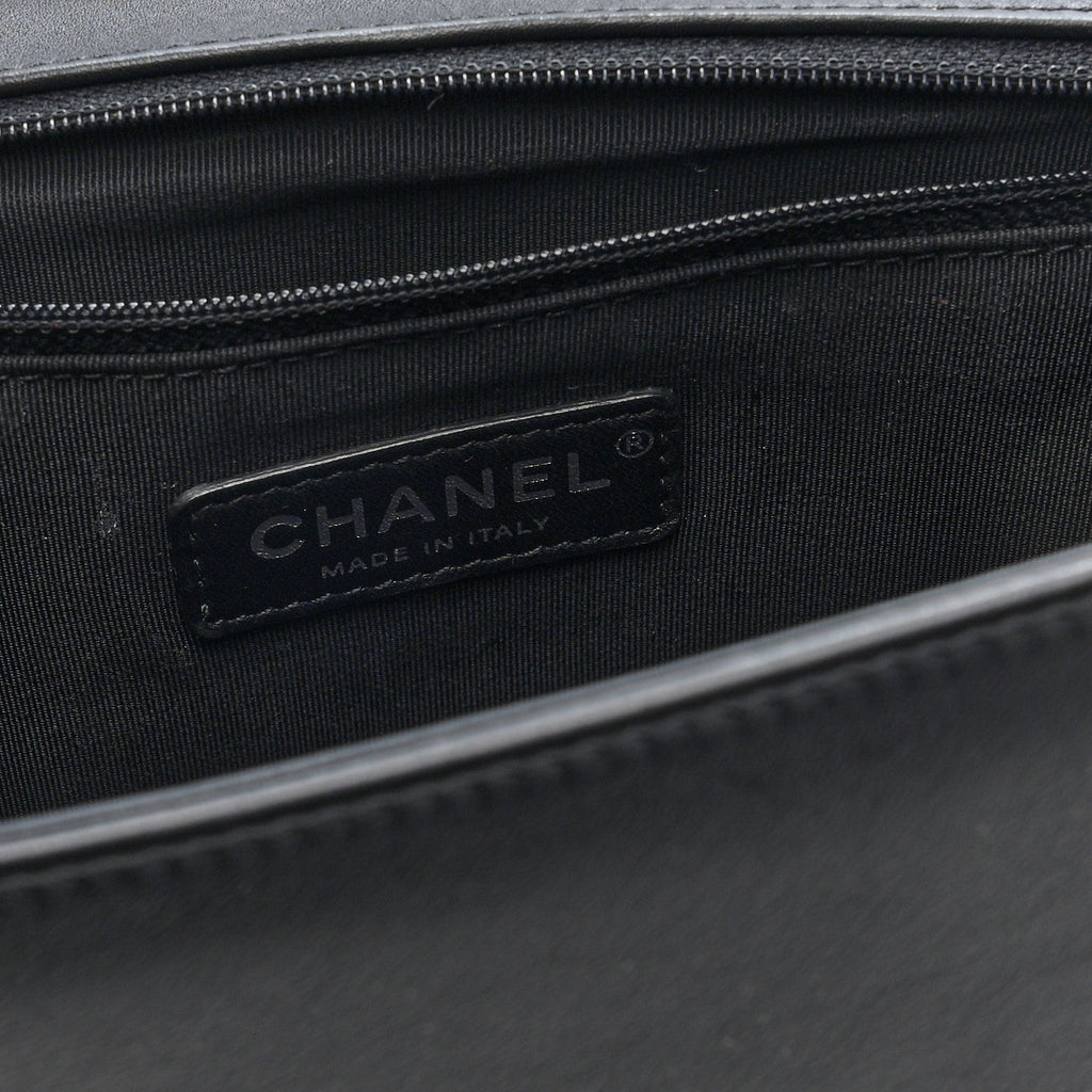 Lambskin Quilted New Medium Boy Flap Black