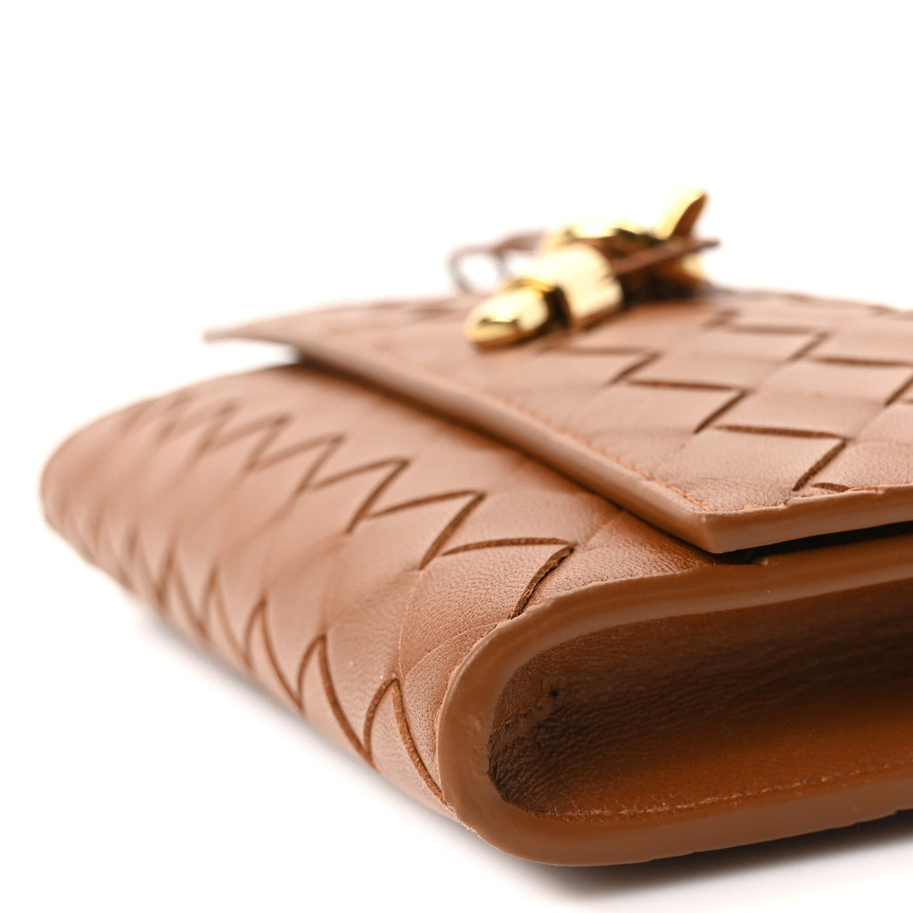 Nappa Intrecciato Andiamo Pouch On Strap Tannin