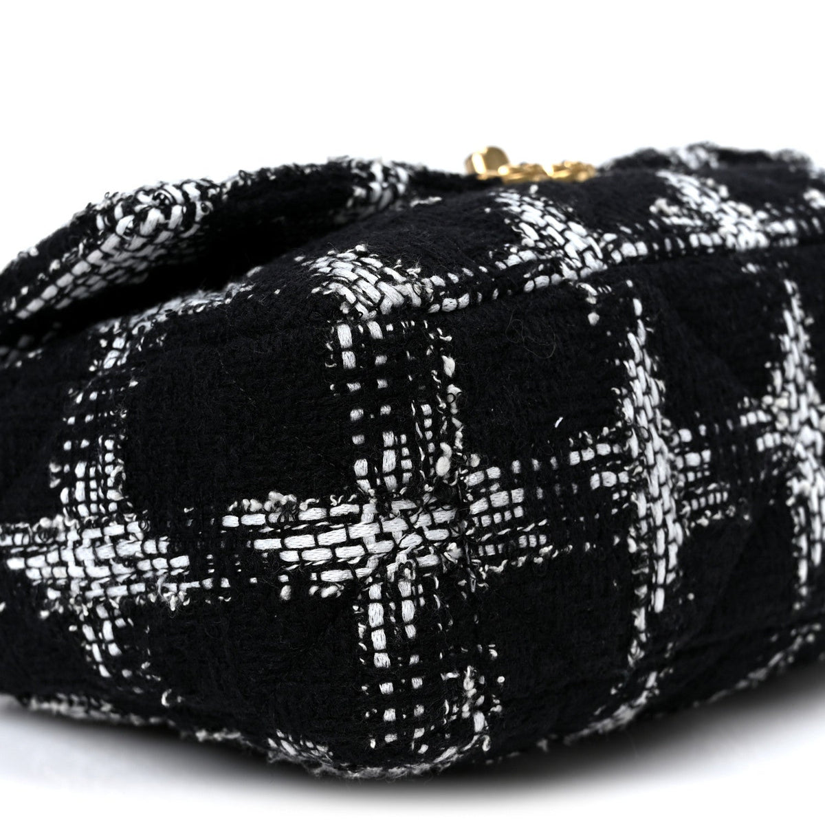 Tweed Quilted Medium Chanel 19 Flap Black White