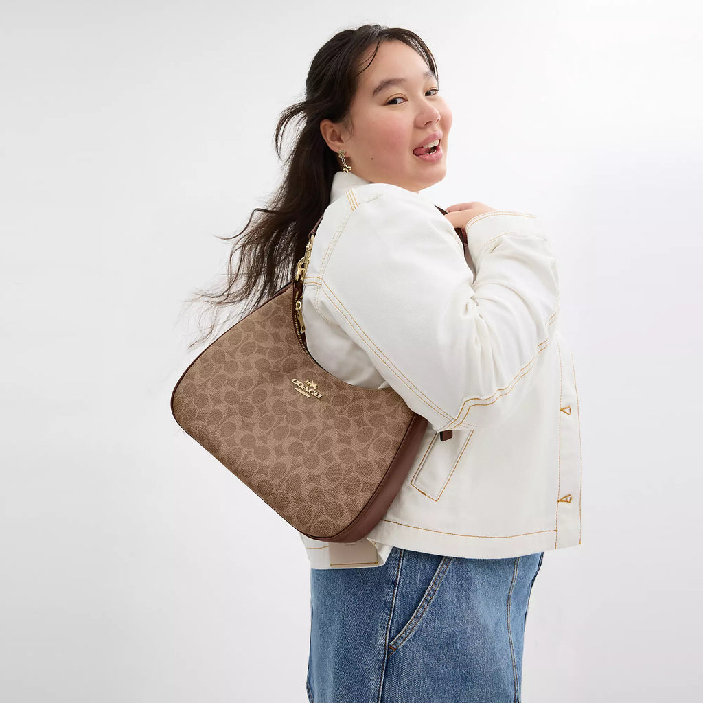 Coach Outlet Teri Hobo Bag In Signature Canvas
