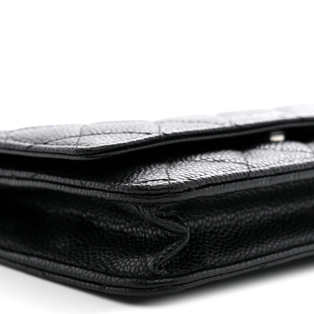 Caviar Quilted Wallet on Chain WOC Black