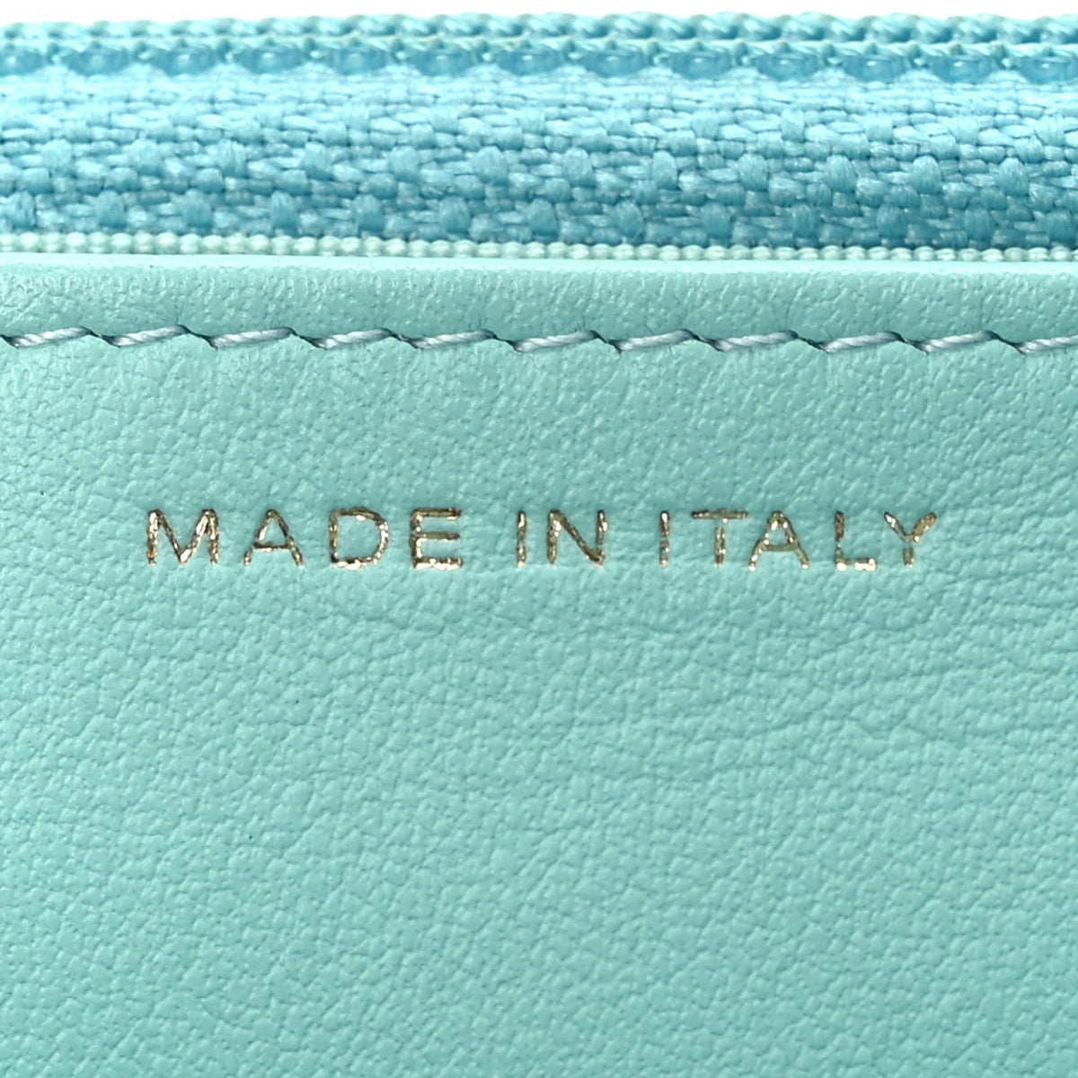 Caviar Quilted Wallet On Chain WOC Turquoise