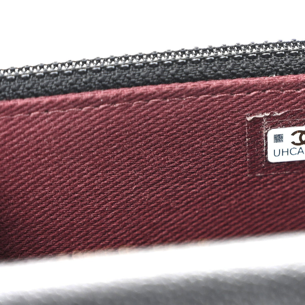 Caviar Quilted Business Affinity Clutch With Chain Black
