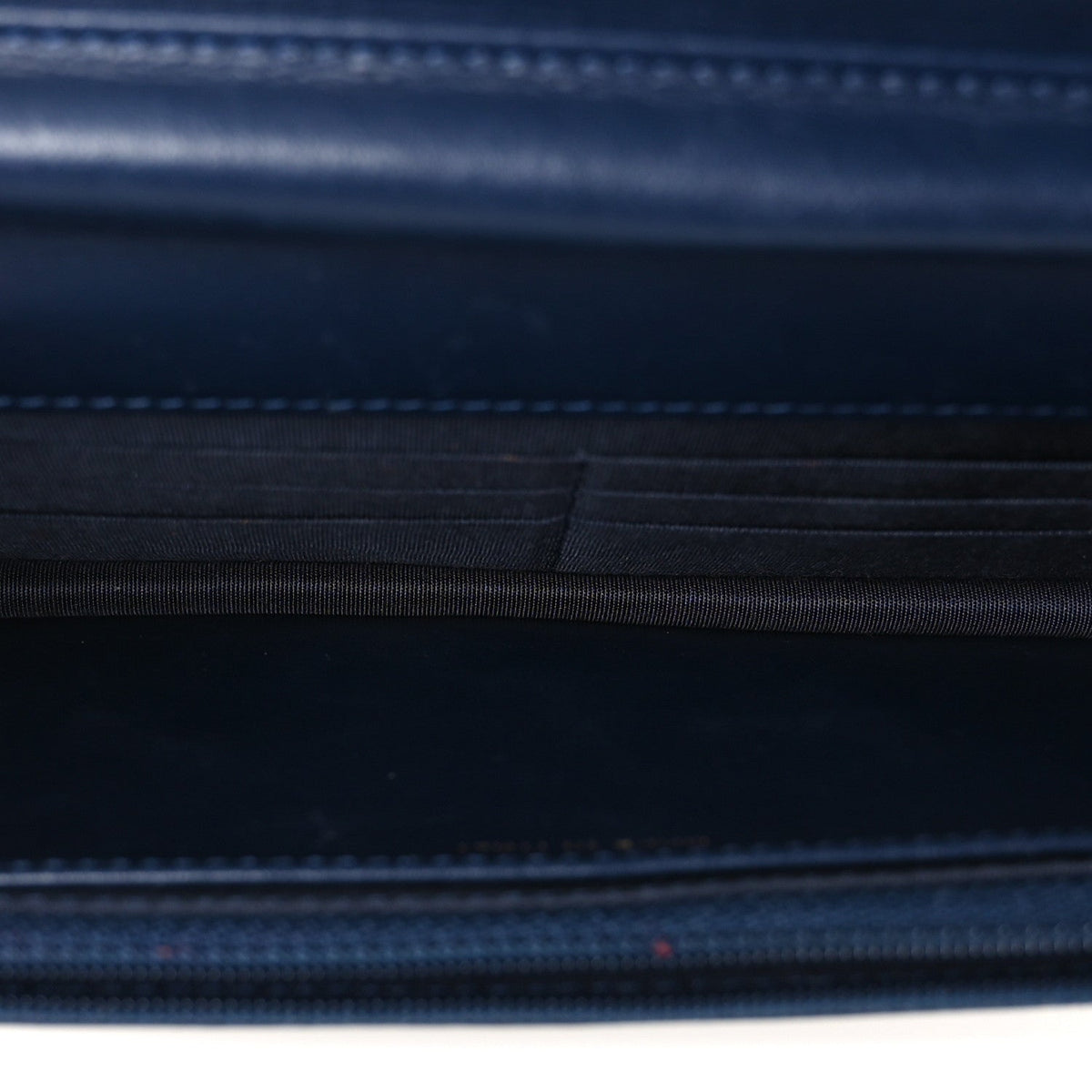 Caviar Quilted Boy Wallet On Chain WOC Navy