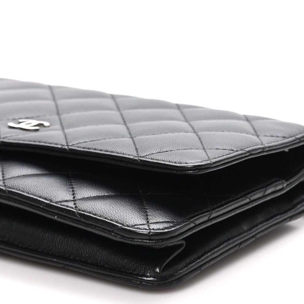 Lambskin Quilted Wallet On Chain WOC Black