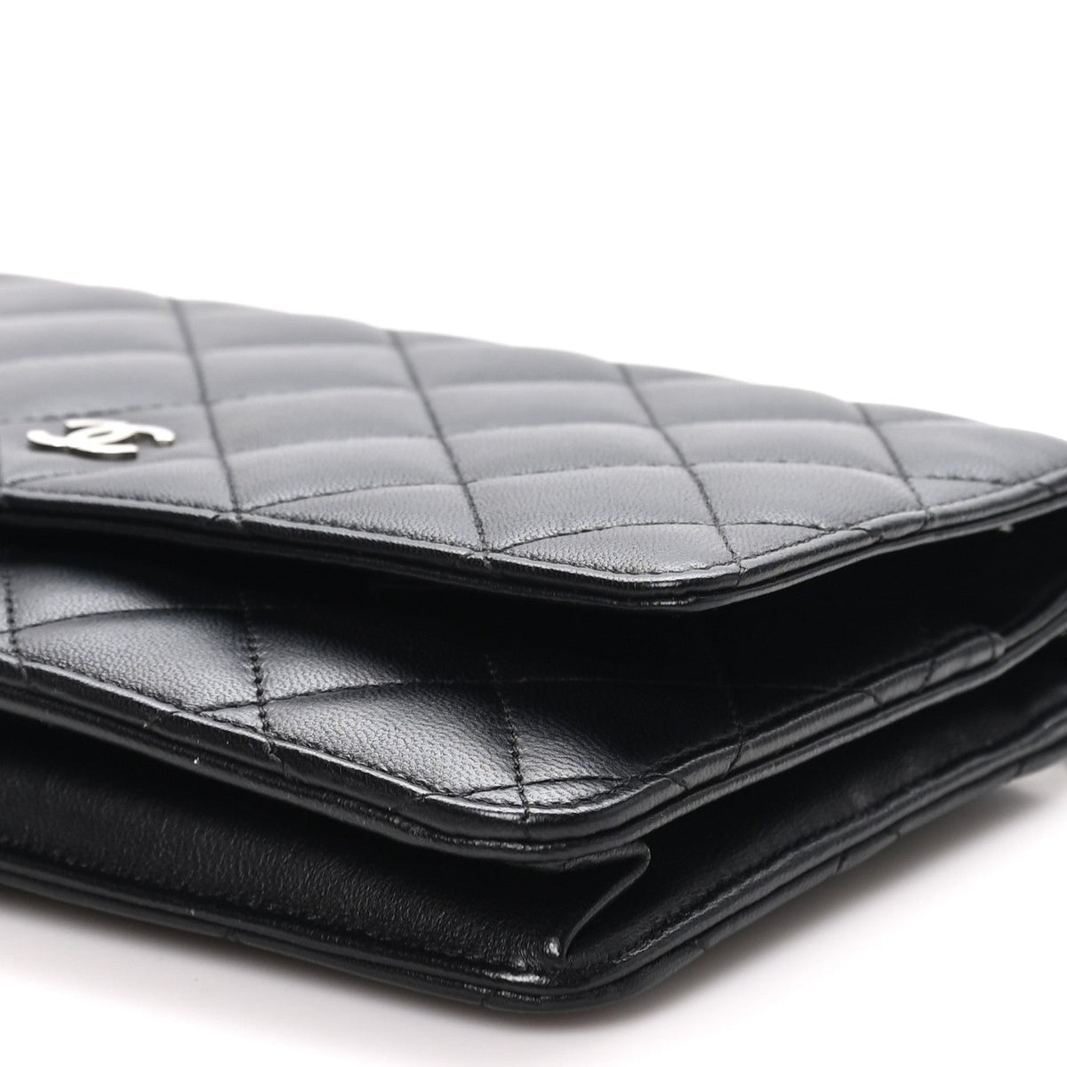 Lambskin Quilted Wallet On Chain WOC Black