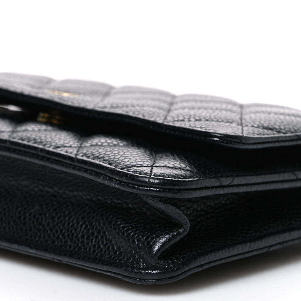 Caviar Quilted Wallet on Chain WOC Black