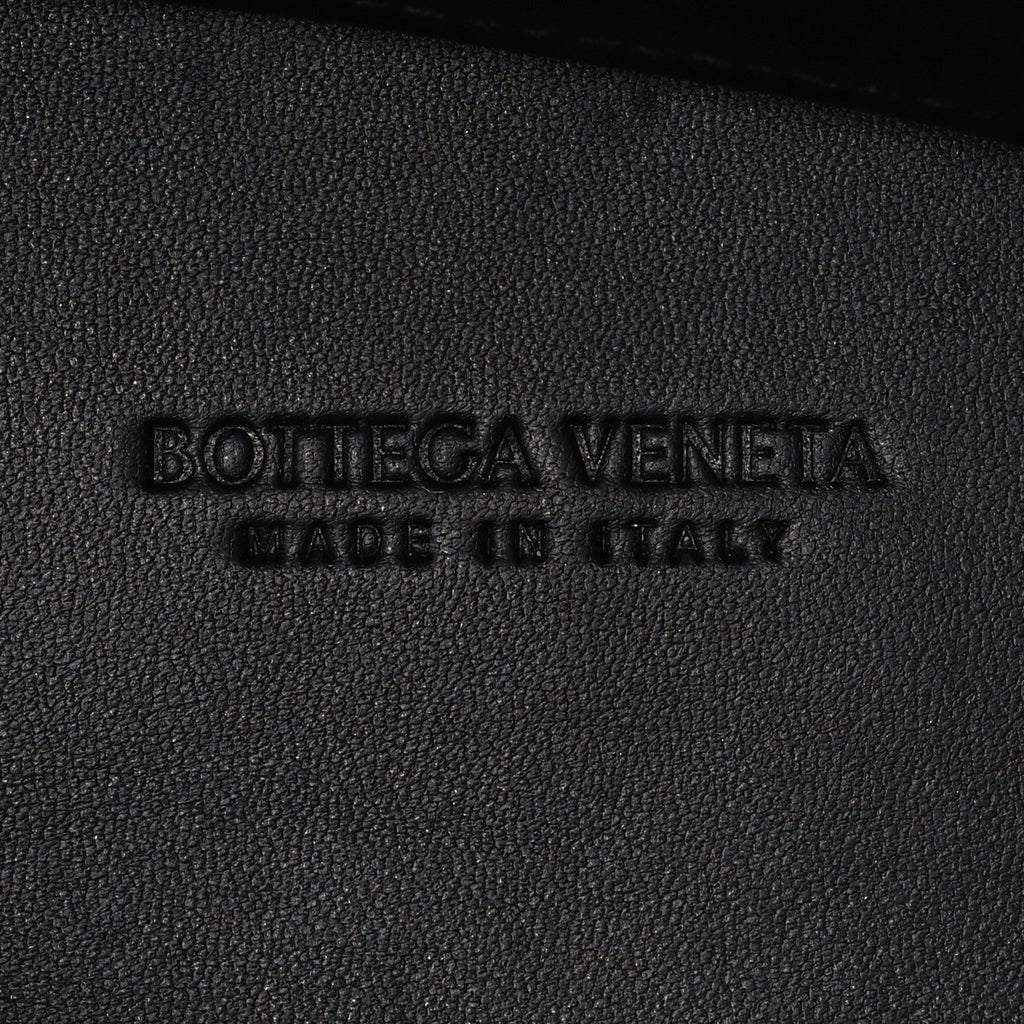 Nappa Intrecciato Medium Andiamo Shoulder Bag Black