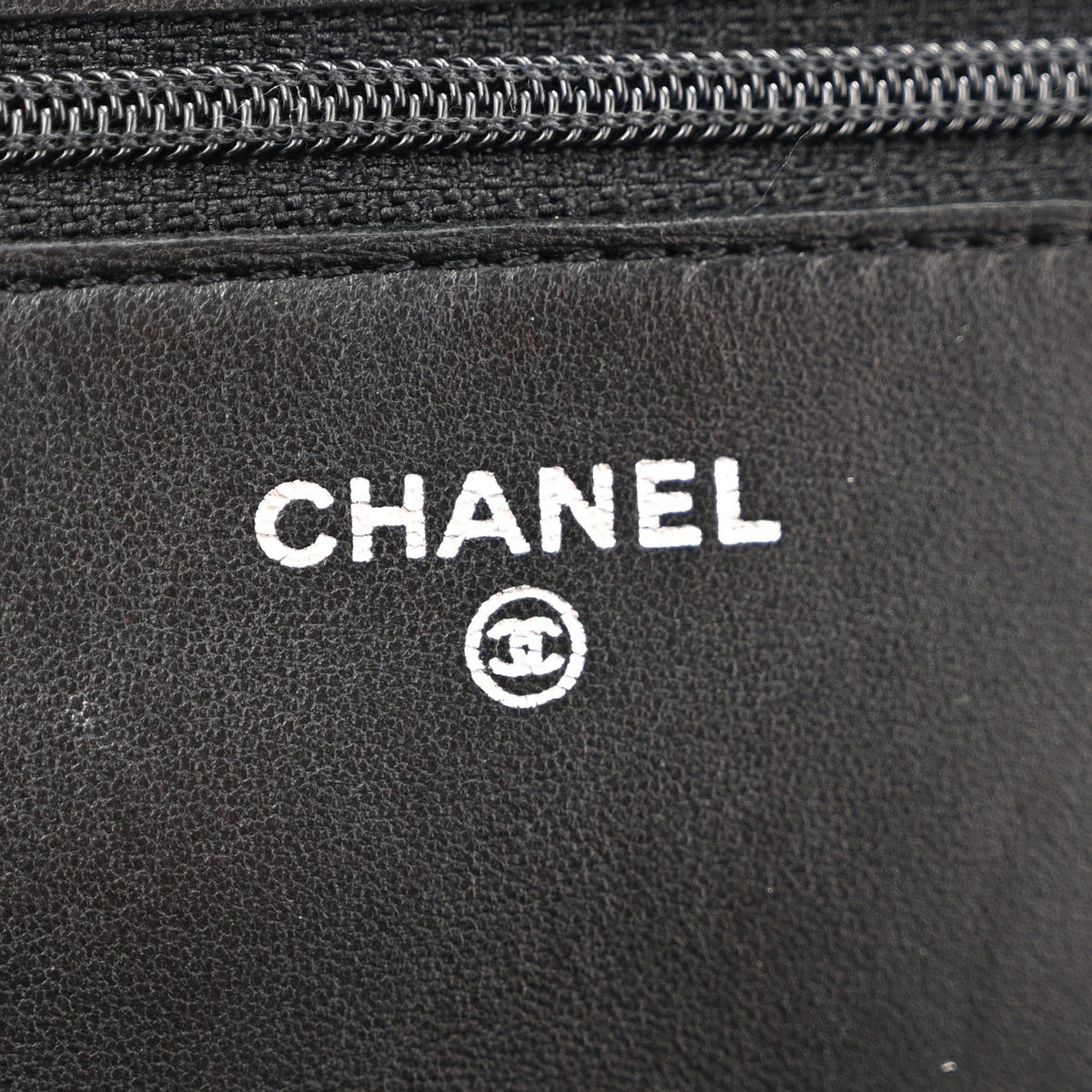 Lambskin Quilted Wallet On Chain WOC Black