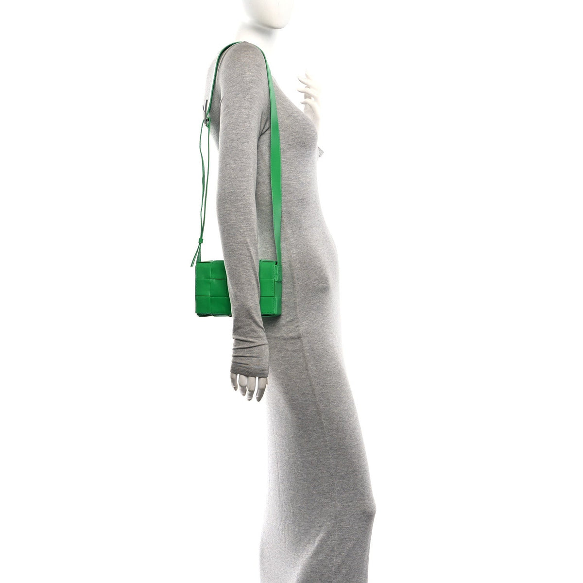Paper Calfskin Maxi Intreccio Small Cassette Crossbody Bag Grass