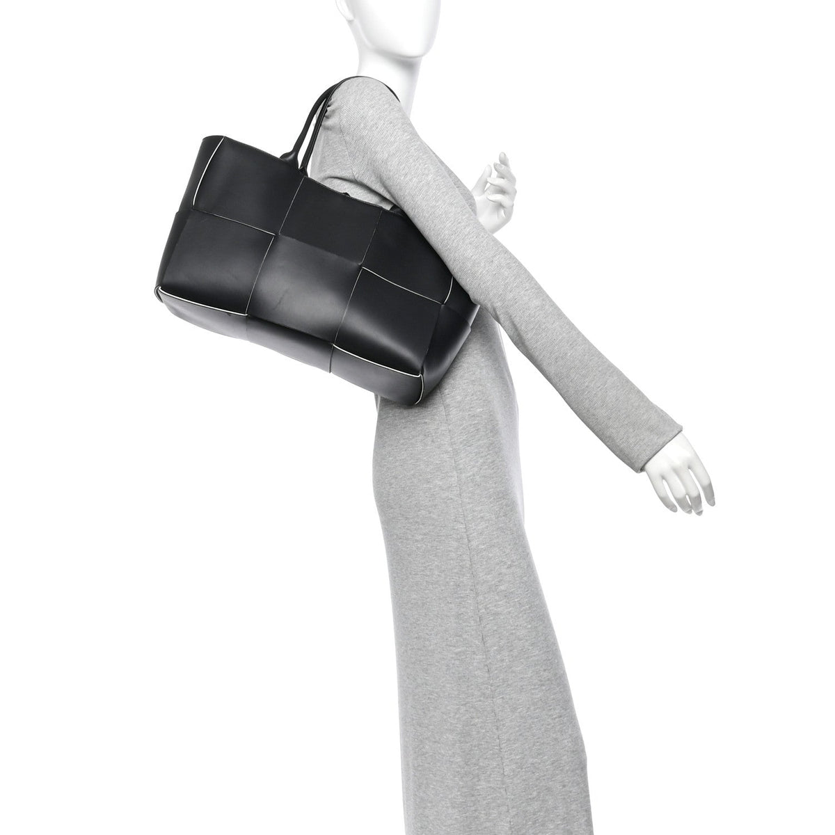 Nappa Maxi Intrecciato Medium Arco Tote Black White