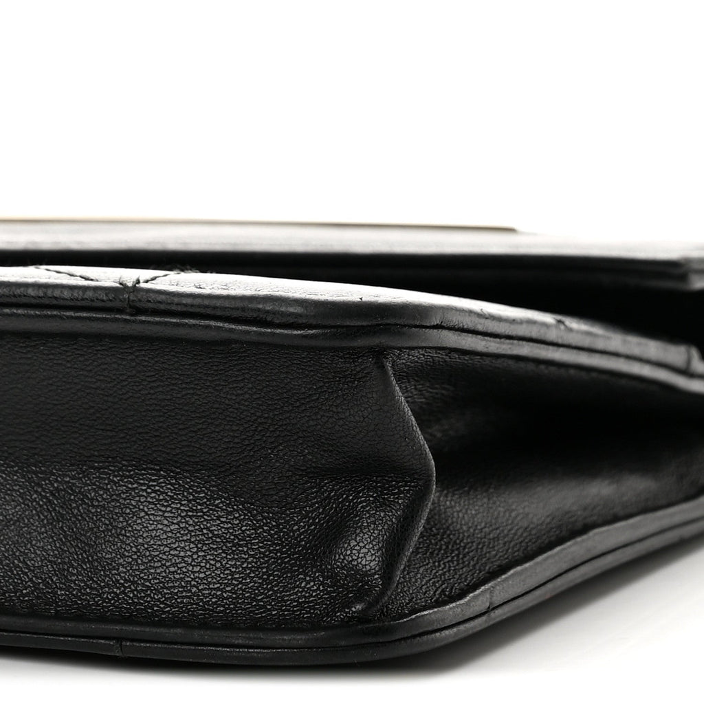 Lambskin Chevron Quilted Wallet On Chain WOC Black