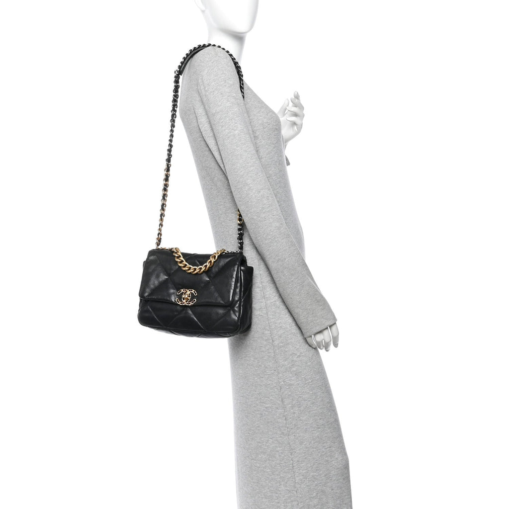 Goatskin Quilted Medium Chanel 19 Flap Black