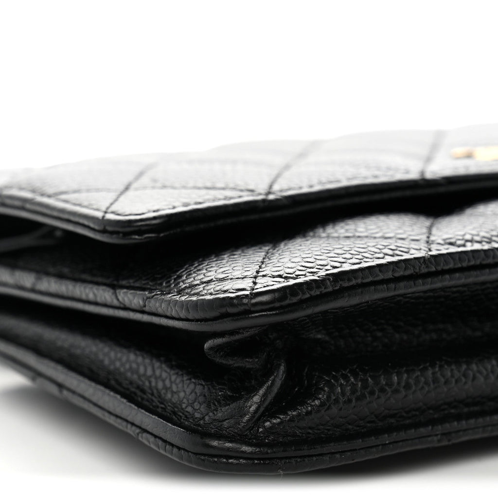 Caviar Quilted Wallet on Chain WOC Black
