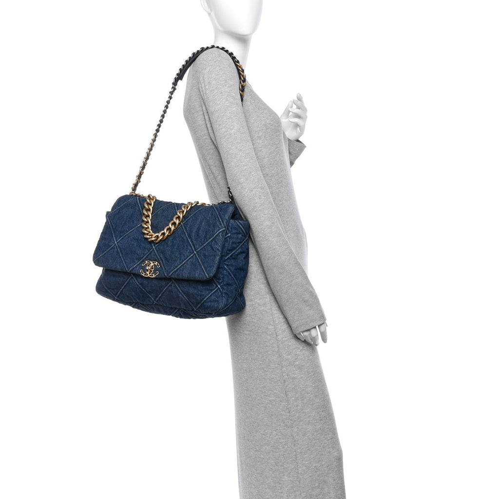 Denim Quilted Maxi Chanel 19 Flap Blue