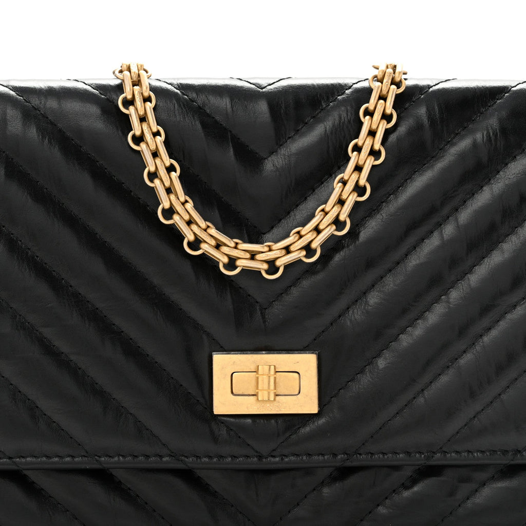 Aged Calfskin Chevron Quilted Reissue Wallet On Chain WOC Black