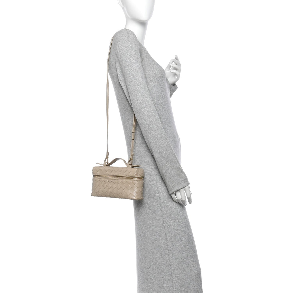 Calfskin Intrecciato Bang Bang Vanity Case Ecru
