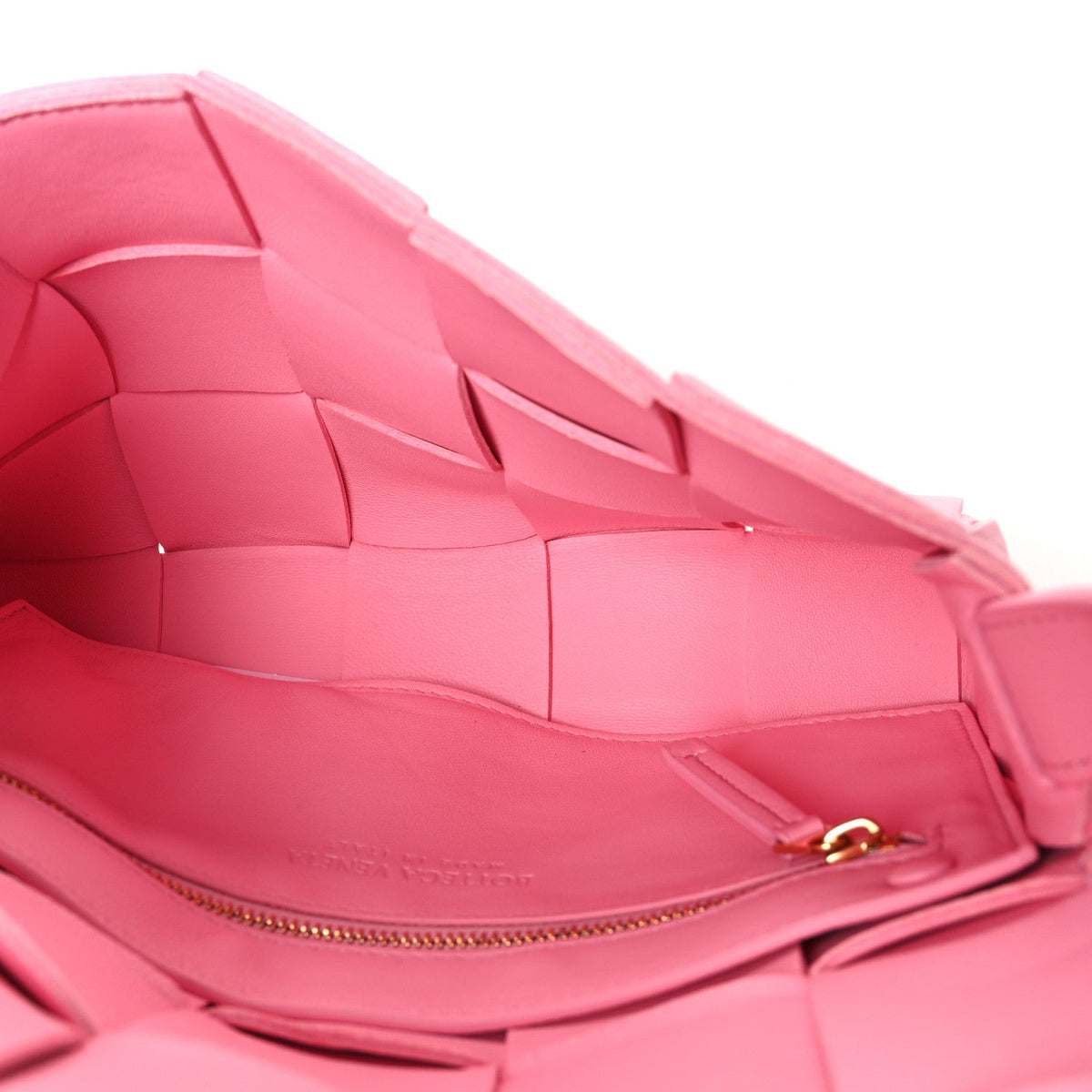 Lambskin Maxi Intrecciato Cassette Crossbody Bag Ribbon