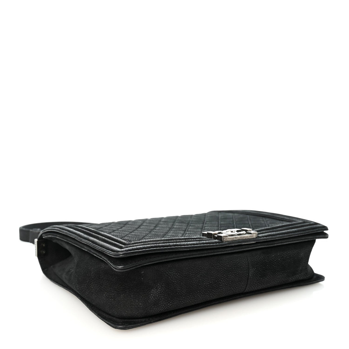 Iridescent Caviar Quilted Large Boy Flap Black