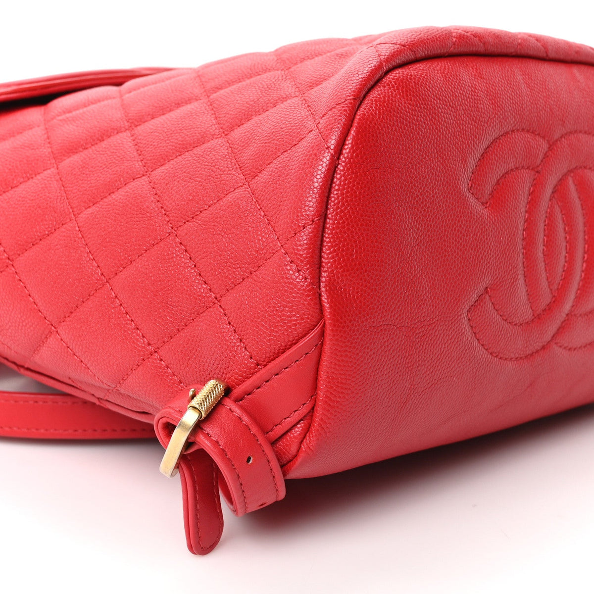 Caviar Quilted Filigree Backpack Red