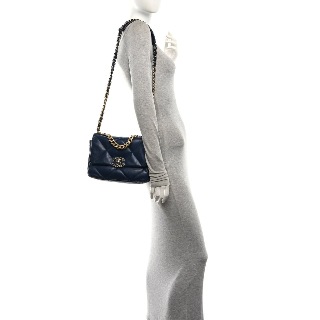 Lambskin Quilted Medium Chanel 19 Flap Navy Blue