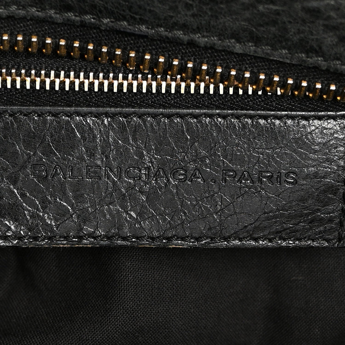 Agneau Giant 21 Gold Hardware Work Black