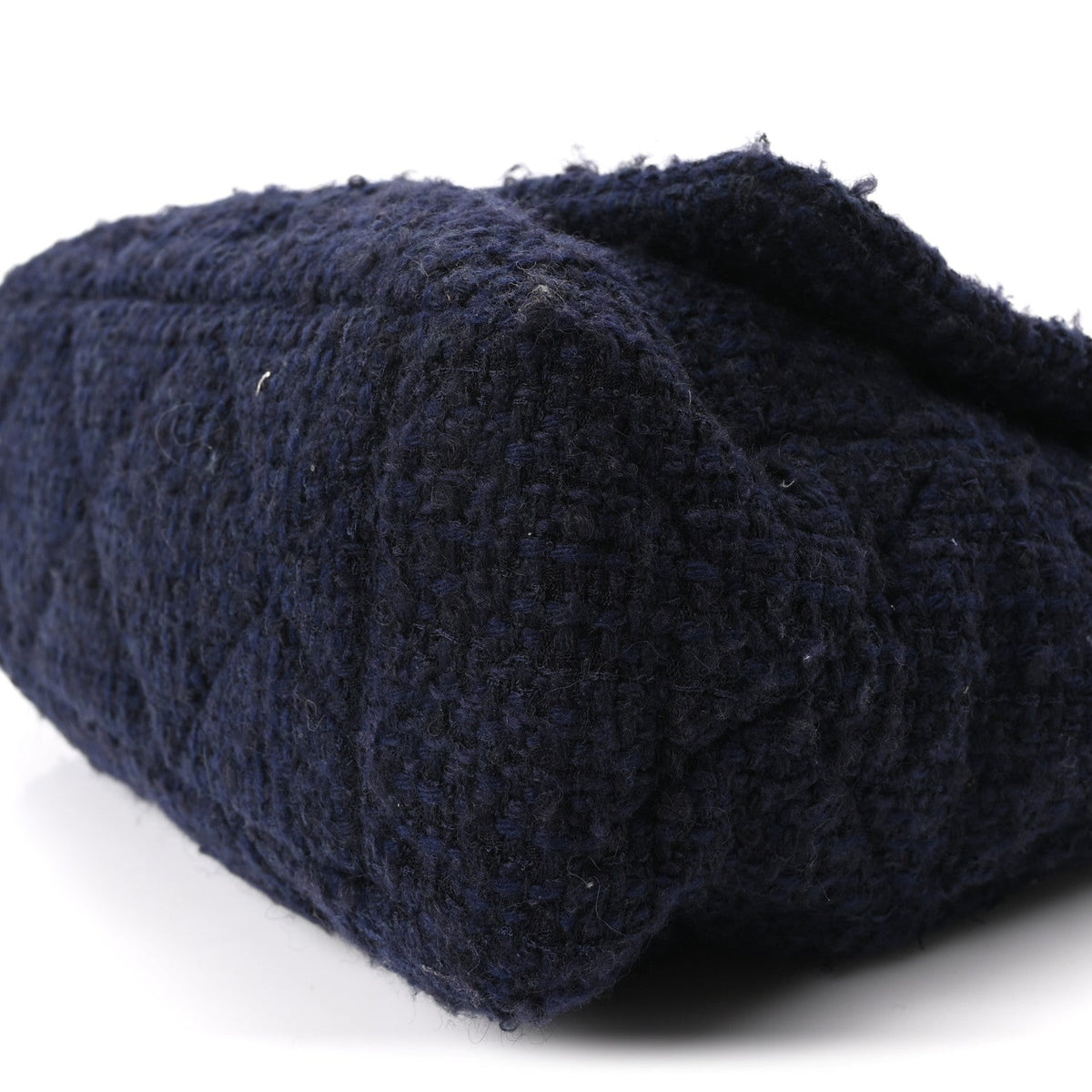 Tweed Quilted Maxi Chanel 19 Flap Navy