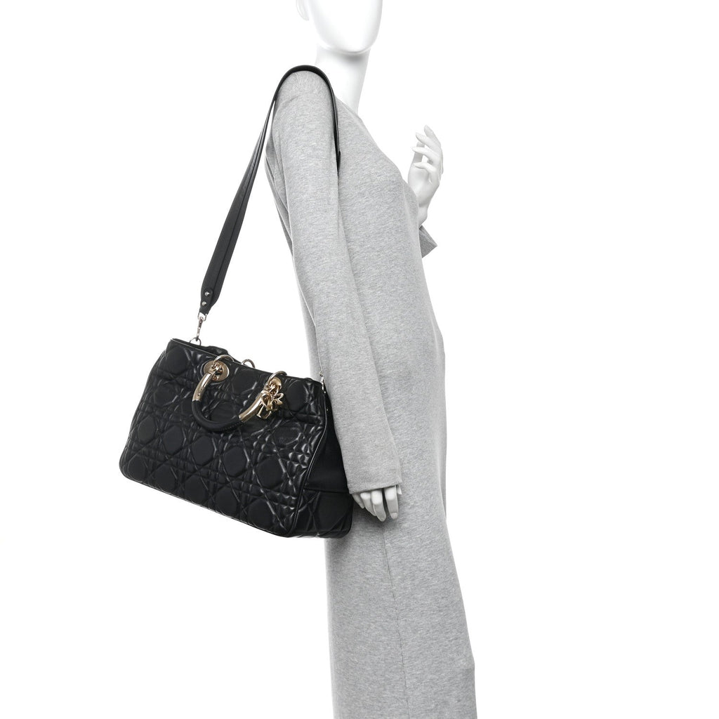 Calfskin Cannage Large The Lady 95.22 Black