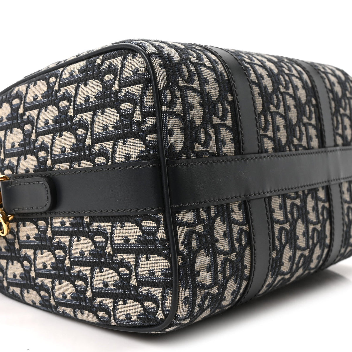 Oblique Groove 25 Bag Blue