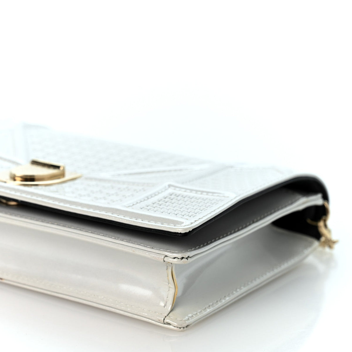 Patent Micro-Cannage Diorama Wallet on Chain Pouch White