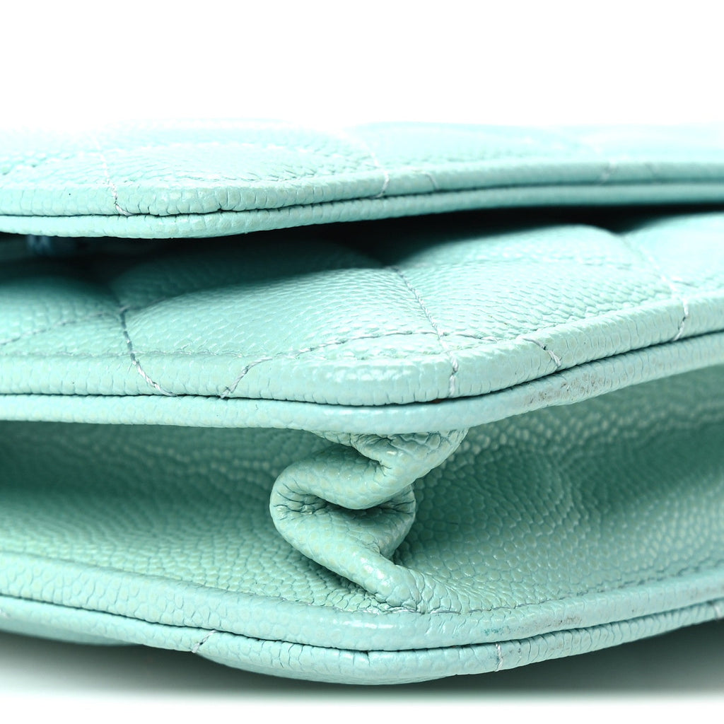 Caviar Quilted Wallet On Chain WOC Turquoise
