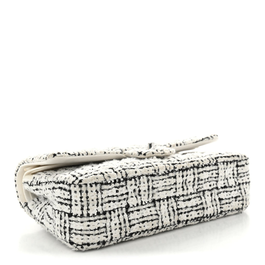 Tweed Sequin Quilted Medium Double Flap White Black