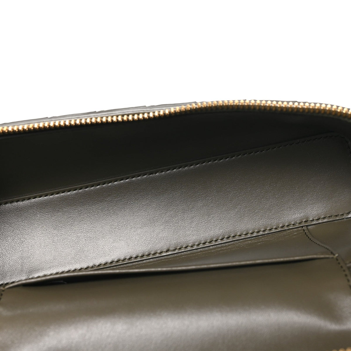 Calfskin Intrecciato Bang Bang Vanity Case Cypress