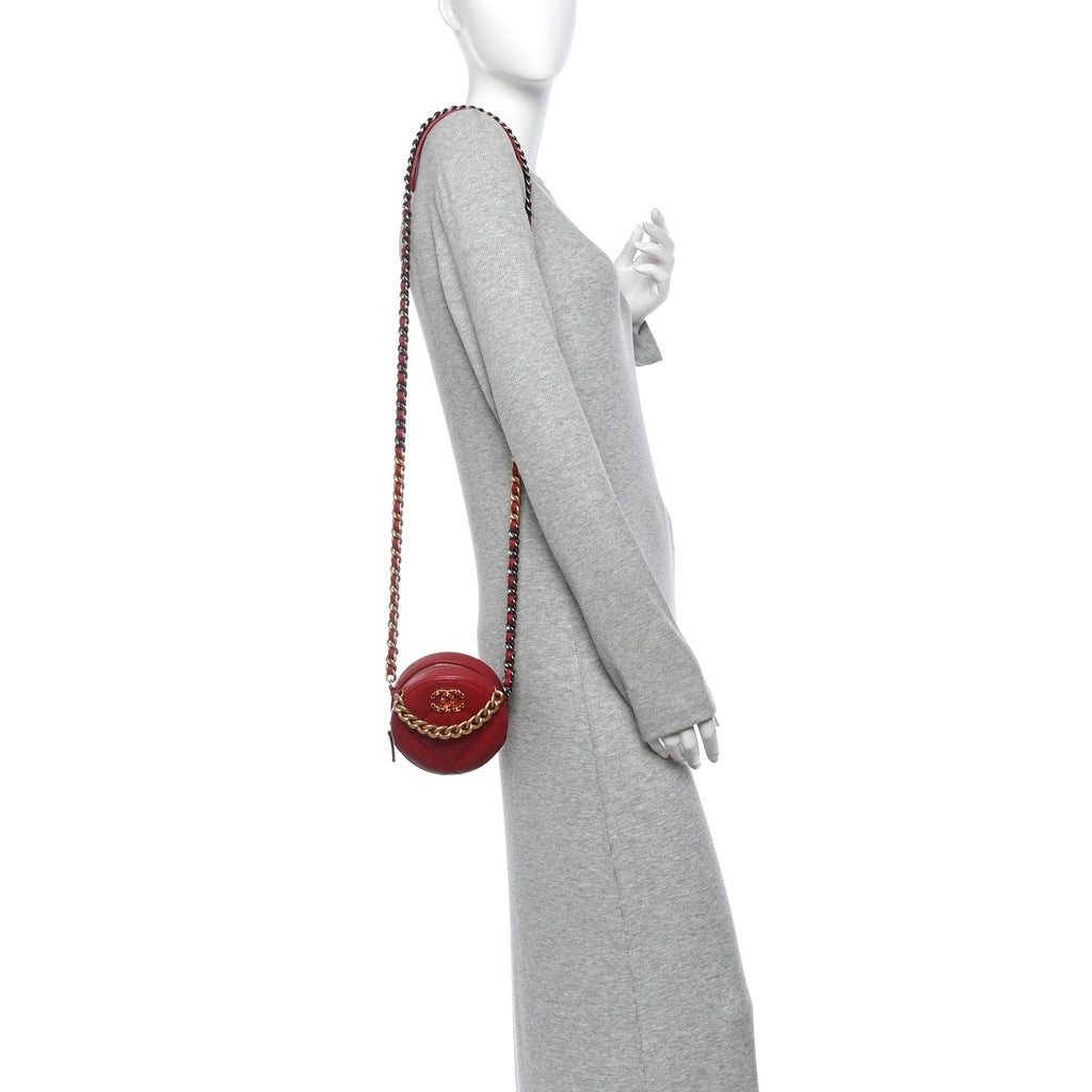 Shiny Goatskin Quilted Chanel 19 Round Clutch With Chain Red