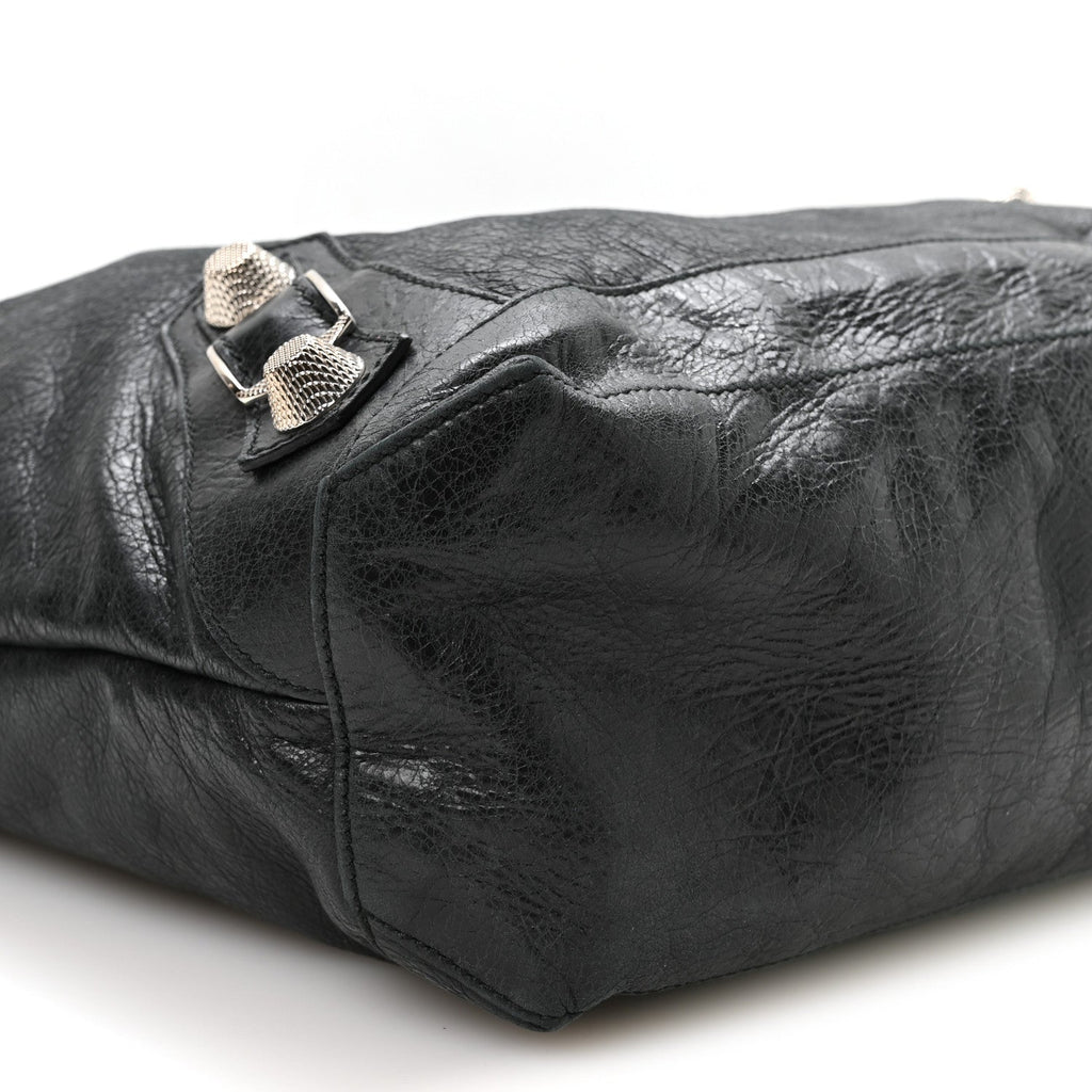 Chevre Giant 21 Silver Hardware Day Hobo Black