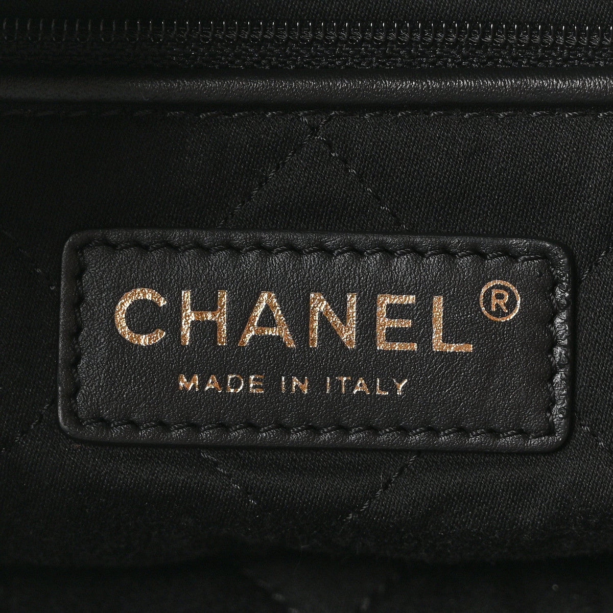 Calfskin Quilted Small Chanel 22 Black