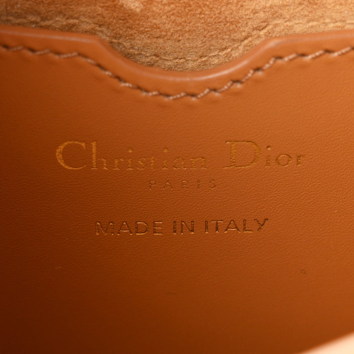 Box Calfskin Medium Bobby Flap Camel