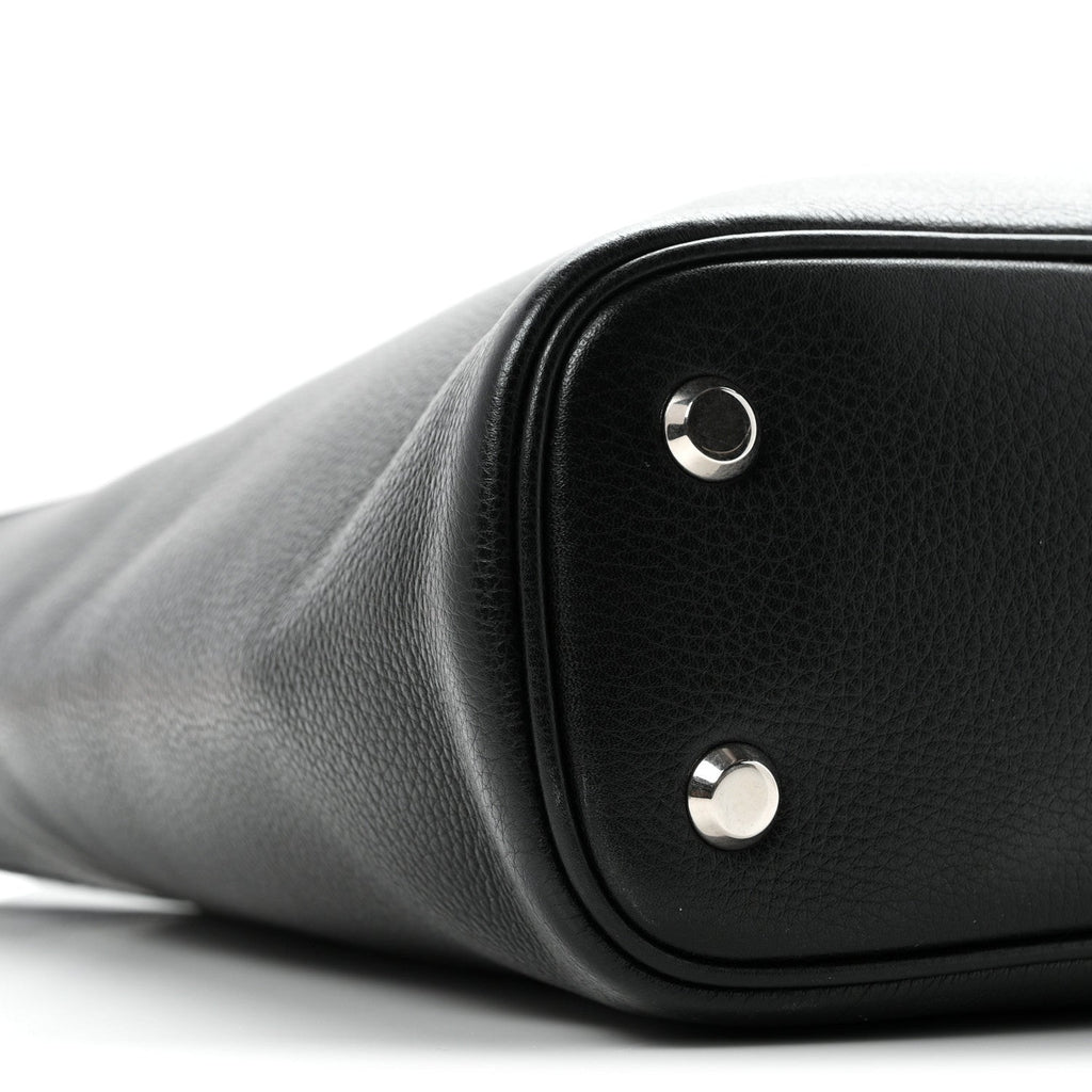 Grained Calfskin Medium Locker Hobo Black