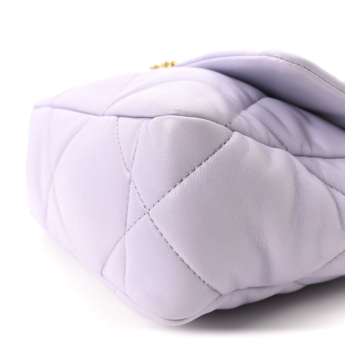 Lambskin Quilted Medium Chanel 19 Flap Light Purple