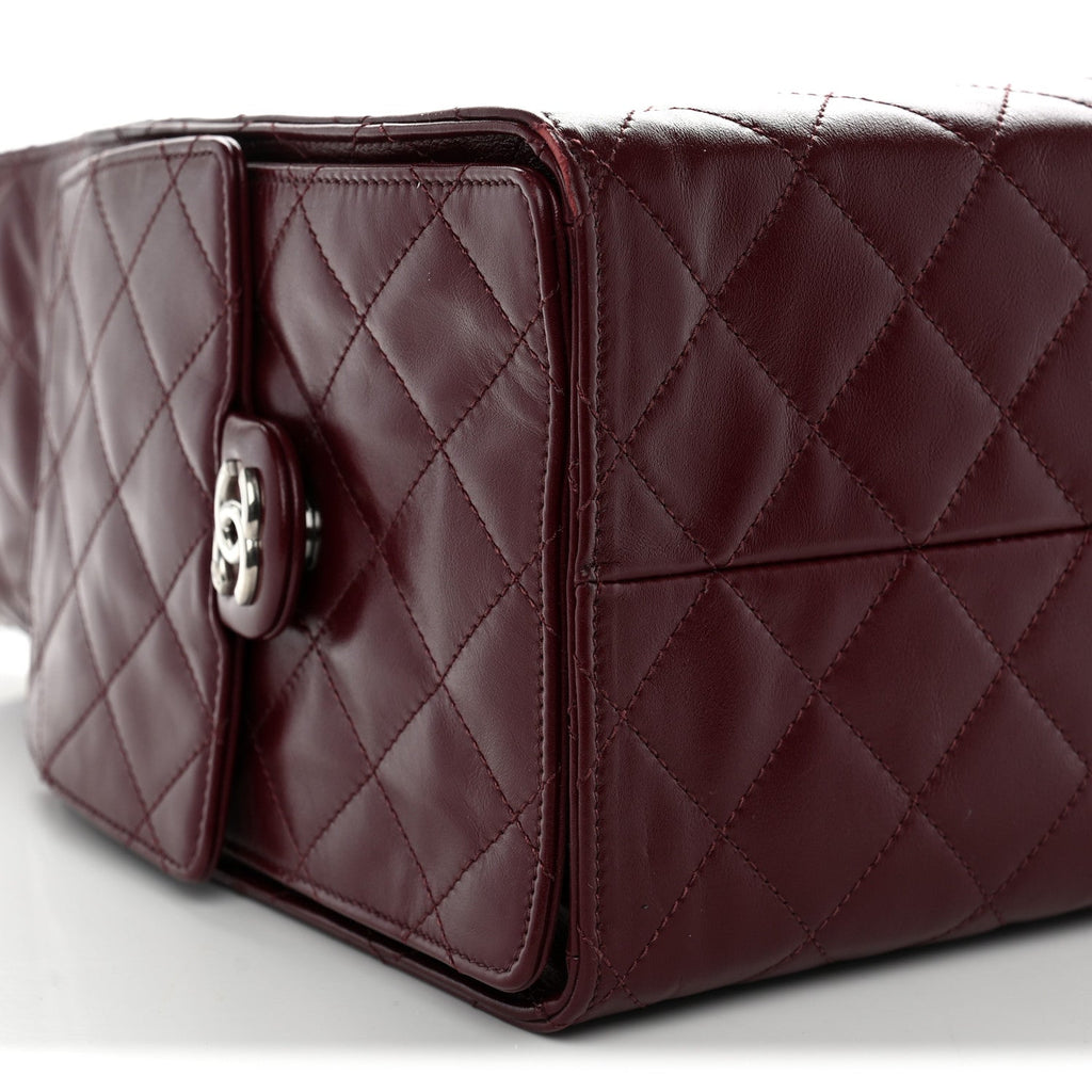 Shiny Crumpled Calfskin Quilted Medium Chanel 25 Handbag Dark Burgundy