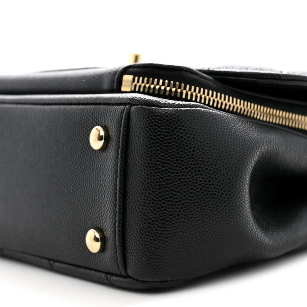 Caviar Quilted Medium Business Affinity Flap Black