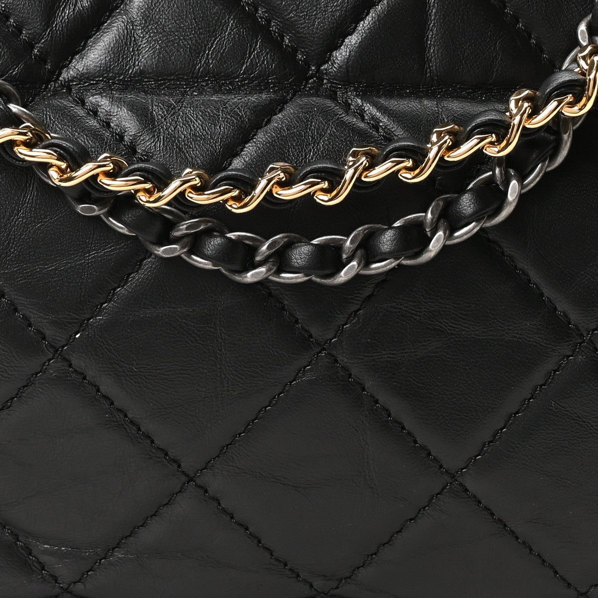 Aged Calfskin Quilted Medium Gabrielle Hobo Black